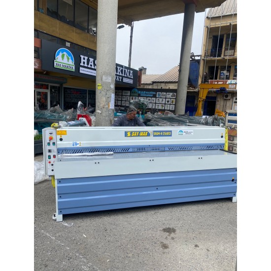 SAYMAK REDÜKTÖRLÜ GİYOTİN MAKAS 2.5 MT 3 MM SRGM-H 2560*3
