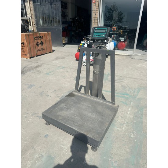 DENSİ TERAZİ 300 KG 2. EL DENSİ TERAZİ 300 KG 2. EL